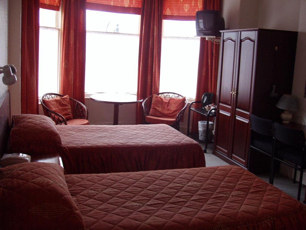 Sugarland Metro Hotel Douglas Habitación foto